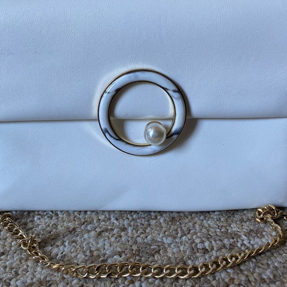 White Pearl Clutch Purse